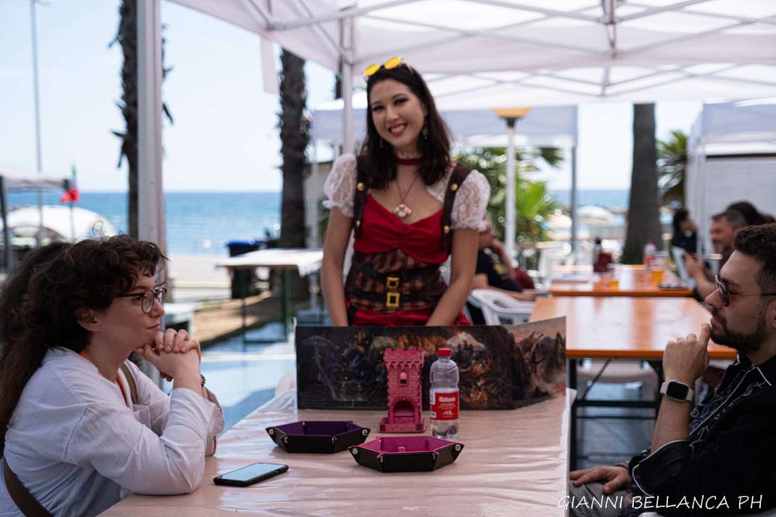 Sunna e il suo tavolo di gioco